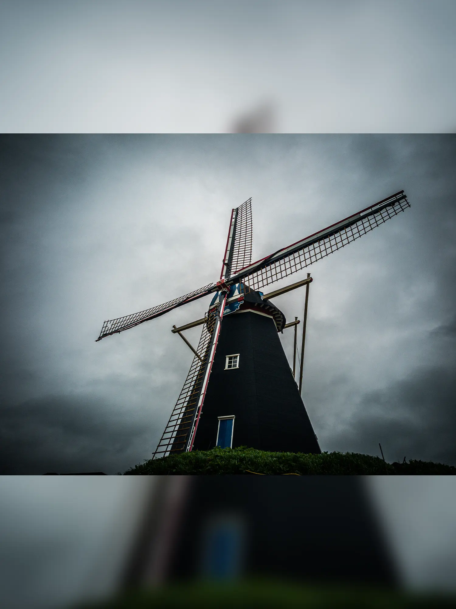 A windmill named De Zwaan